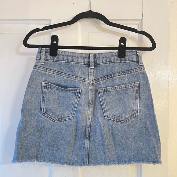 TOPSHOP MOTO YELLOW FLORAL DENIM MINI - Picture 3 of 7